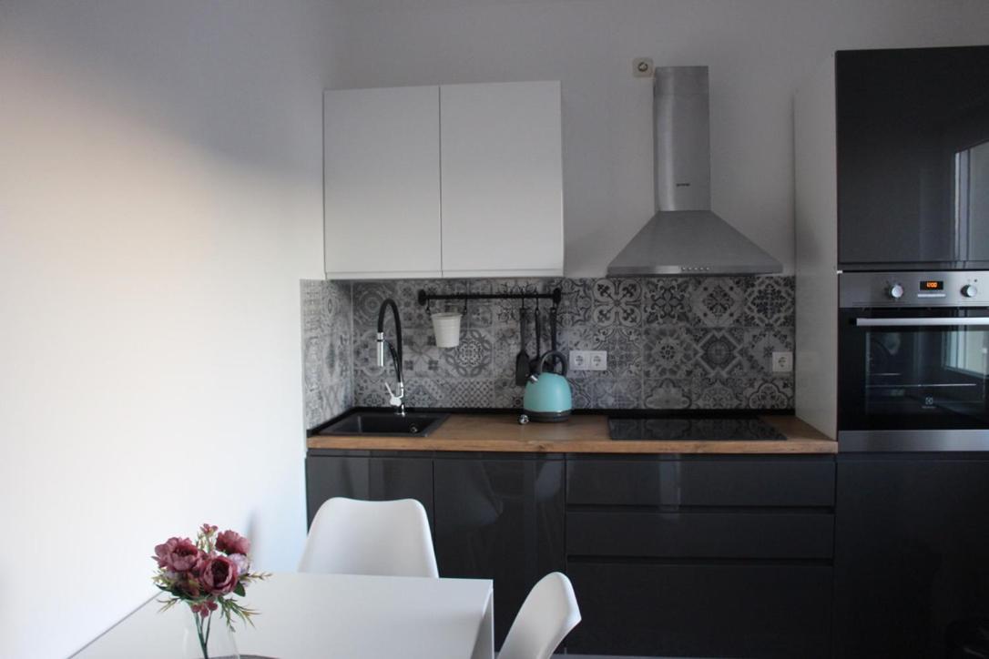 Apartments Luce トロギール エクステリア 写真