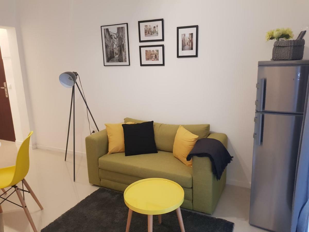 Apartments Luce トロギール エクステリア 写真